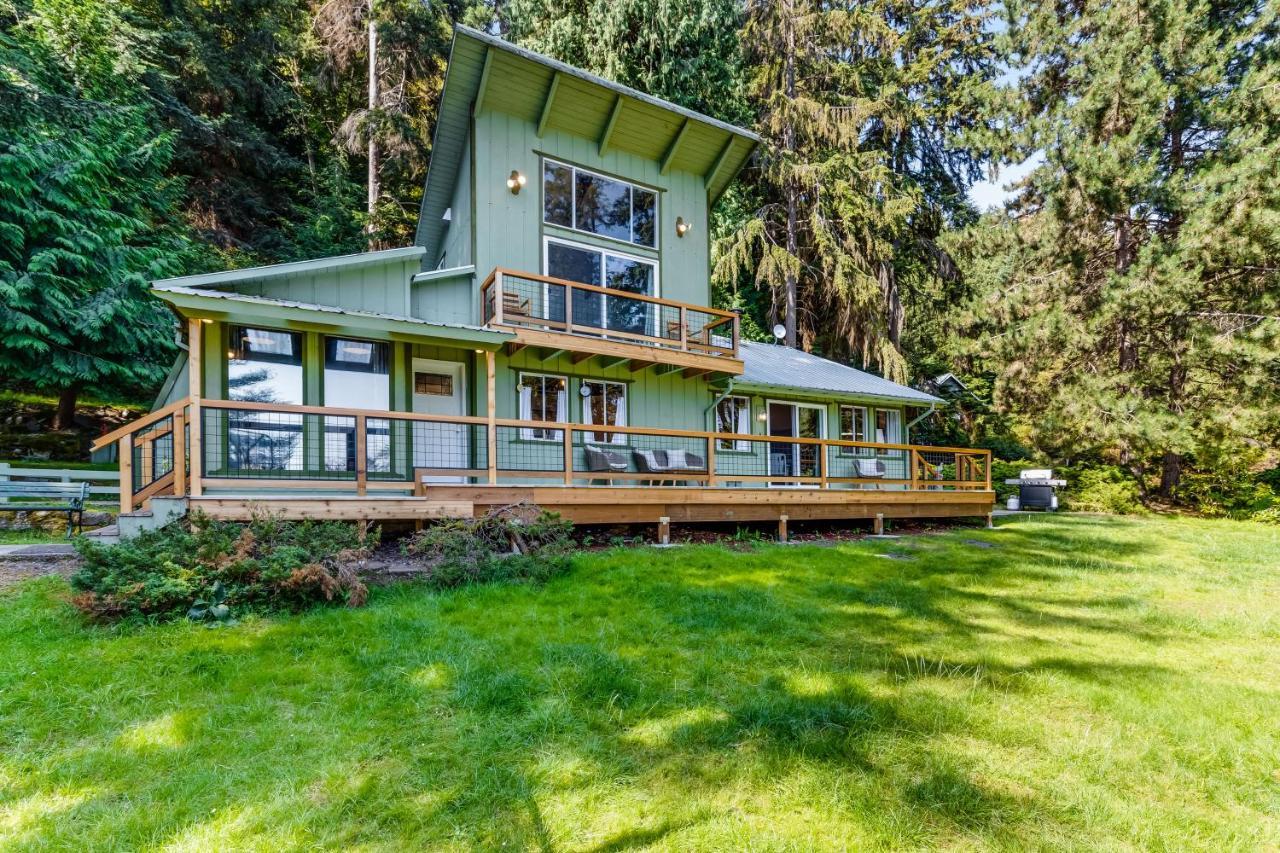 Tall Cedars Cabin By The Water Eastsound Екстериор снимка